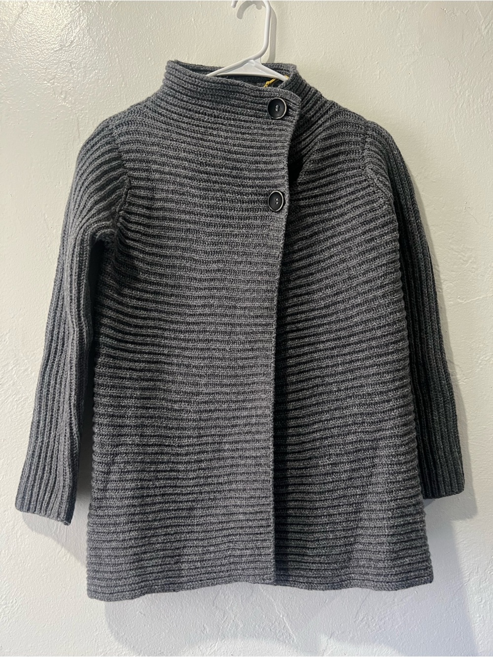 Fisherman Out of Ireland Merino
Wool Cashmere Ribbed Cardigan
Sweater X-Small